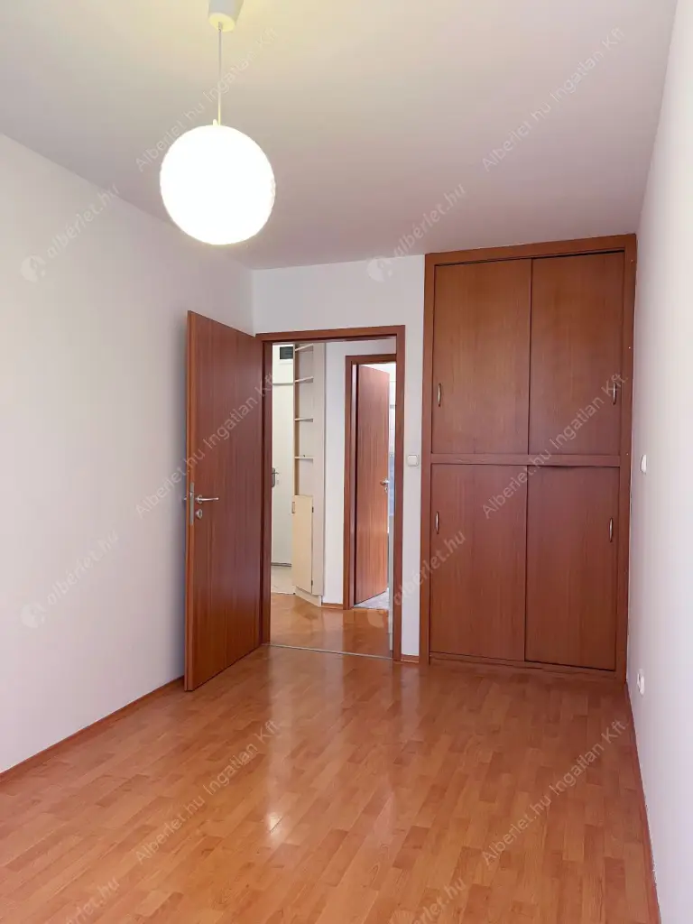 Kiadó albérlet 230000 Ft/hó áron: Budapest, IX. kerület  Balázs Béla utca. Mérete: 42 nm, 2 szobás | Alberlet.hu - 6578725