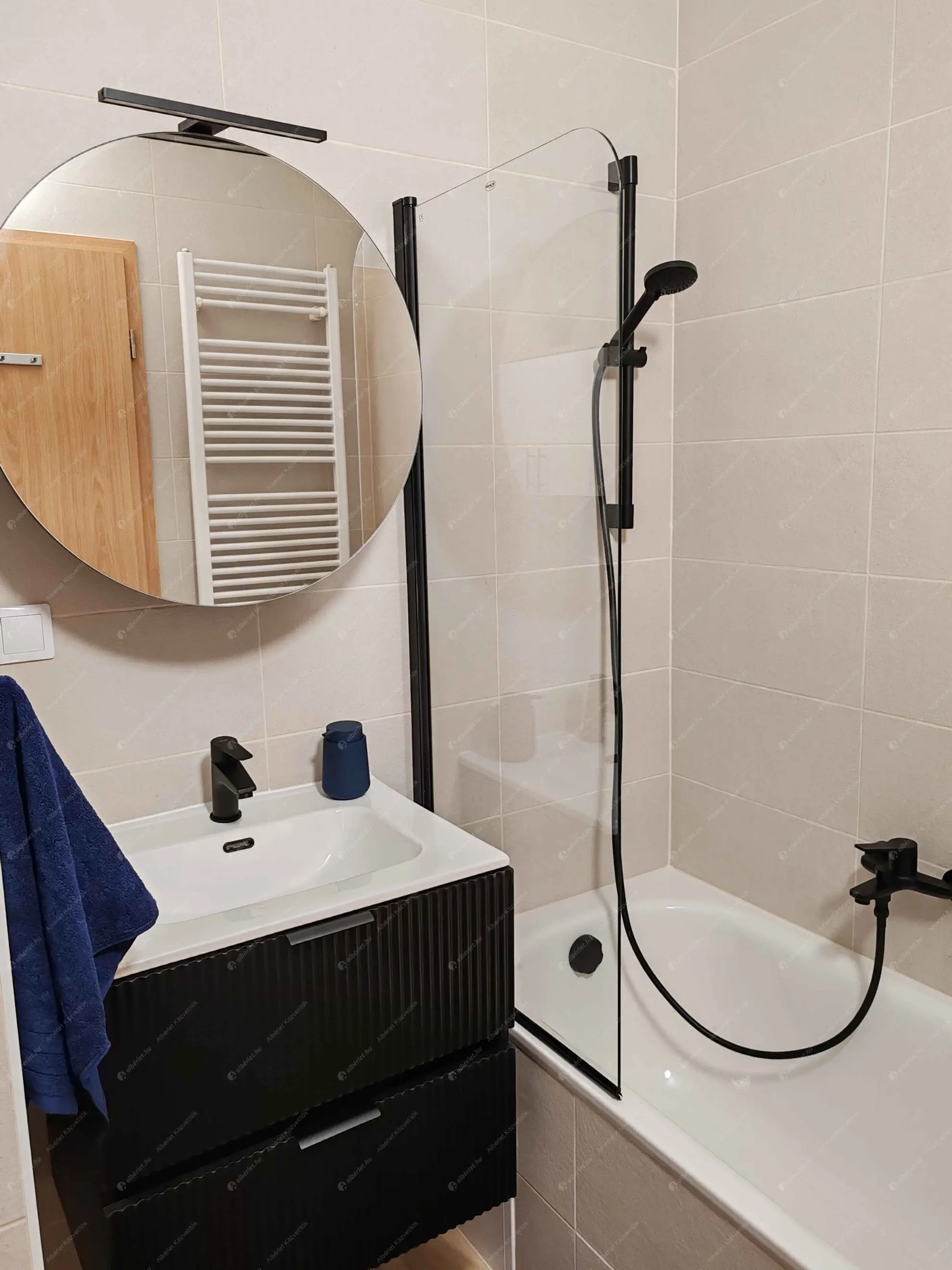 Kiadó albérlet 280000 Ft/hó áron: Budapest, IX. kerület  Balázs Béla utca. Mérete: 42 nm, 2 szobás | Alberlet.hu - 6597093