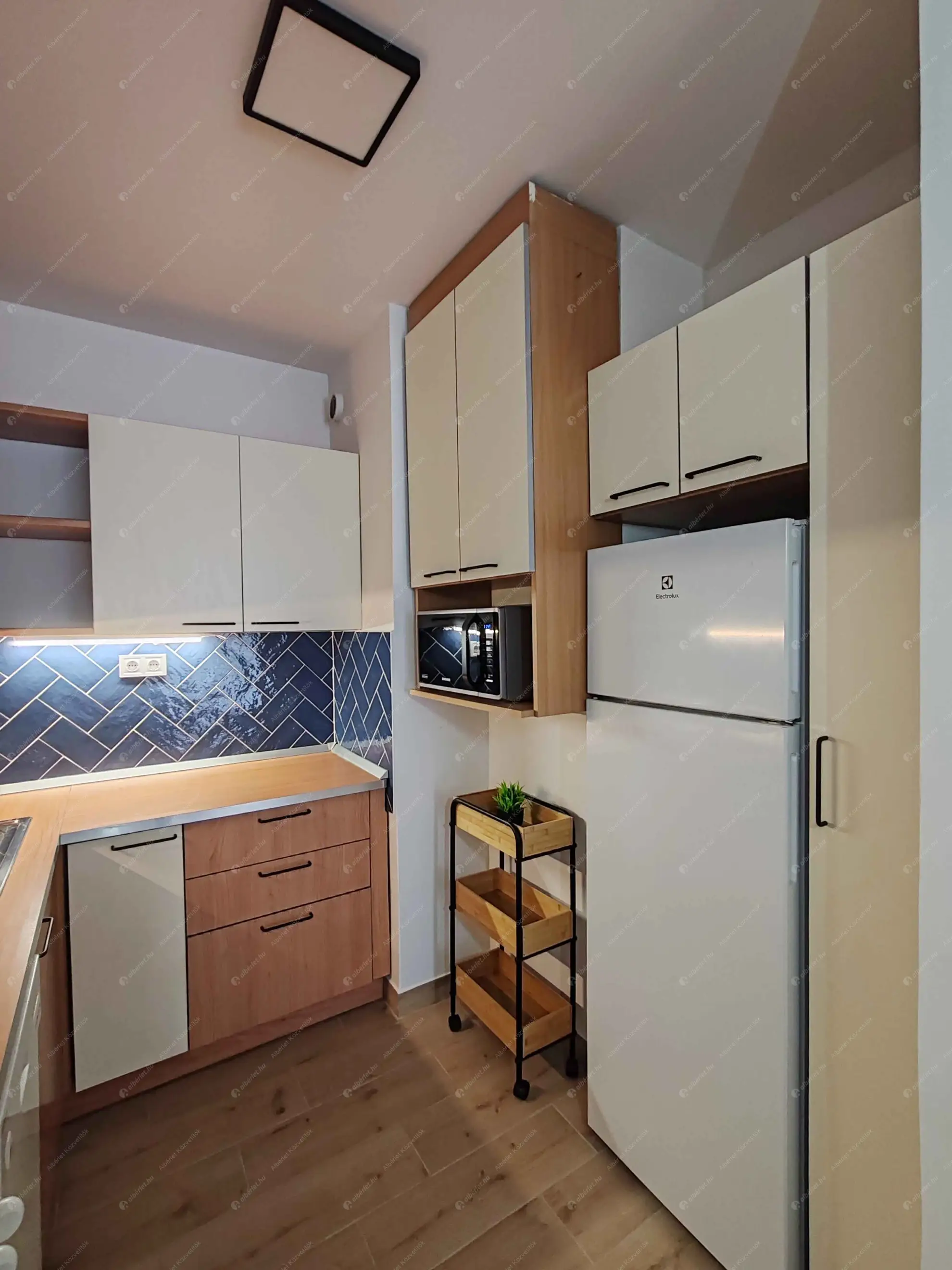 Kiadó albérlet 280000 Ft/hó áron: Budapest, IX. kerület  Balázs Béla utca. Mérete: 42 nm, 2 szobás | Alberlet.hu - 6597107