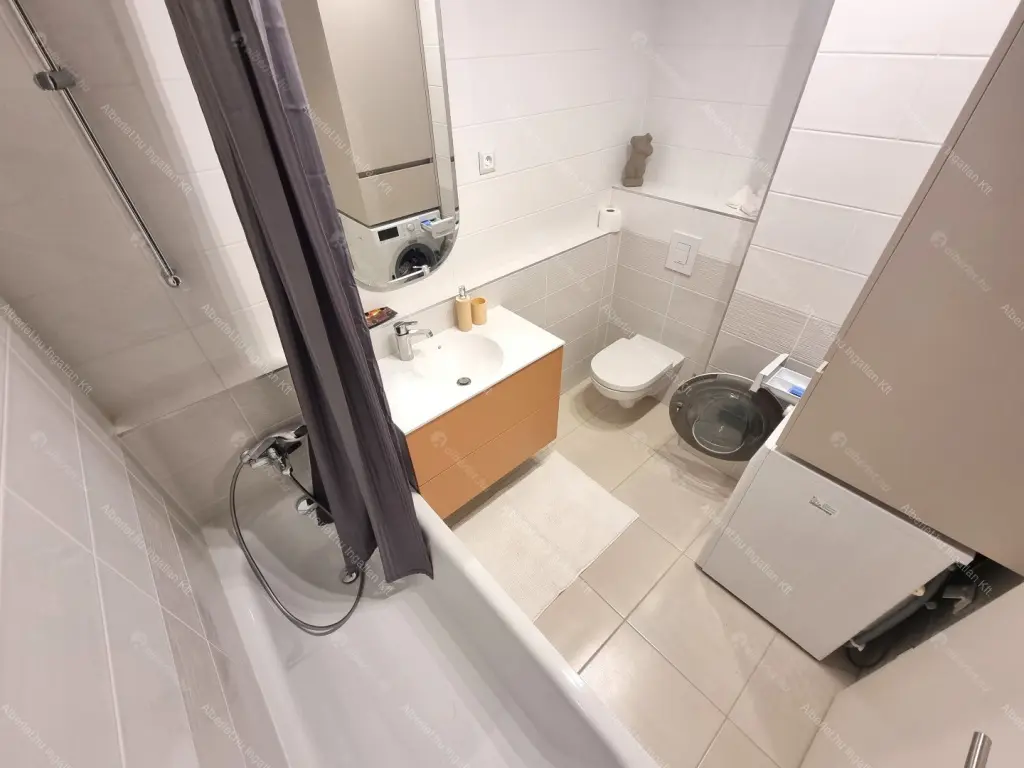 Kiadó albérlet 380000 Ft/hó áron: Budapest, IX. kerület  Balázs Béla utca. Mérete: 43 nm, 2 szobás | Alberlet.hu - 6663838