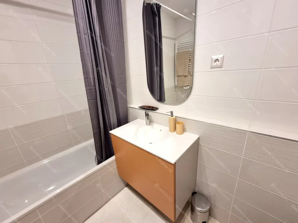 Kiadó albérlet 380000 Ft/hó áron: Budapest, IX. kerület  Balázs Béla utca. Mérete: 43 nm, 2 szobás | Alberlet.hu - 6680236