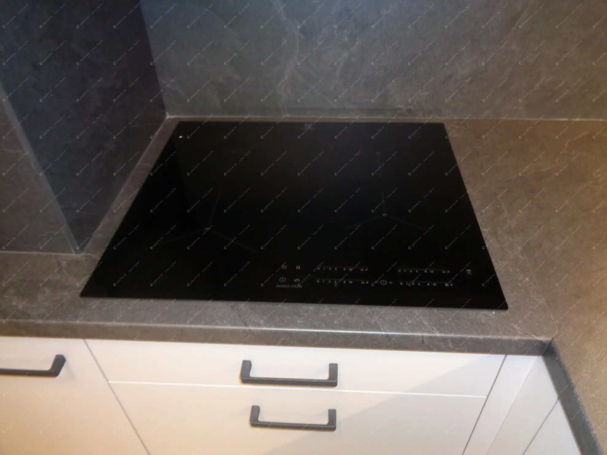 Kiadó albérlet 250000 Ft/hó áron: Budapest, IX. kerület  Balázs Béla utca. Mérete: 45 nm, 2 szobás | Alberlet.hu - 6621279