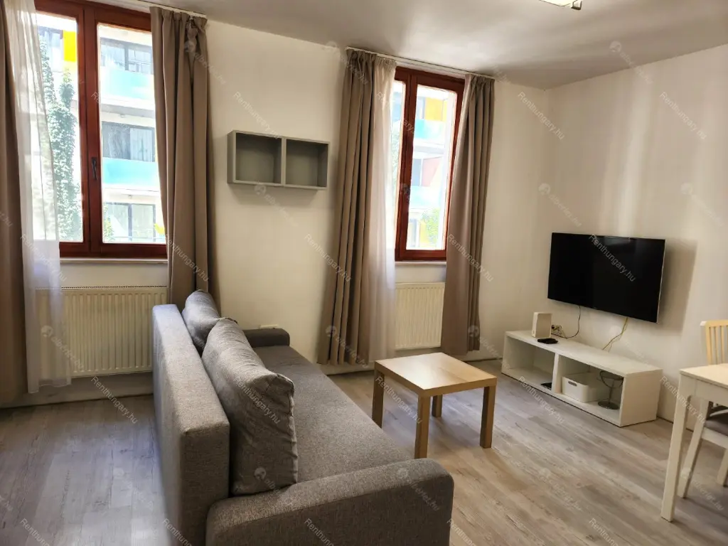 Kiadó albérlet 292000 Ft/hó áron: Budapest, IX. kerület  Balázs Béla utca. Mérete: 50 nm, 2 szobás | Alberlet.hu - 6679661