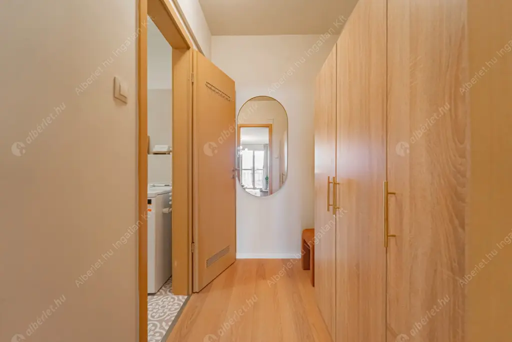 Kiadó albérlet 400000 Ft/hó áron: Budapest, IX. kerület  Balázs Béla utca. Mérete: 59 nm, 2 szobás | Alberlet.hu - 6590888