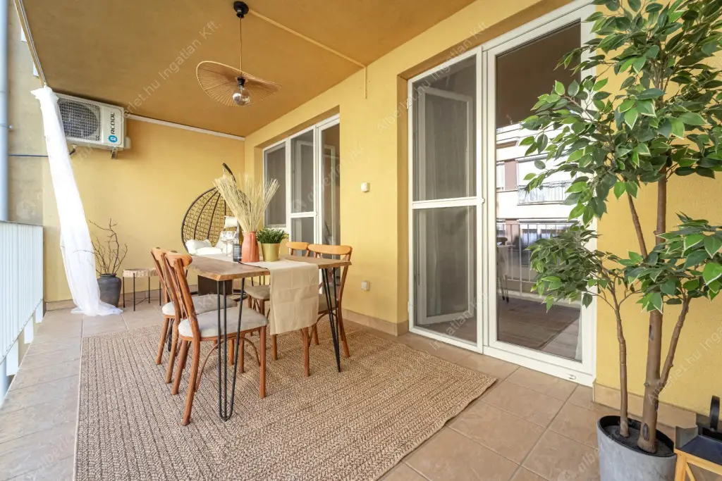 Kiadó albérlet 400000 Ft/hó áron: Budapest, IX. kerület  Balázs Béla utca. Mérete: 59 nm, 2 szobás | Alberlet.hu - 6590896