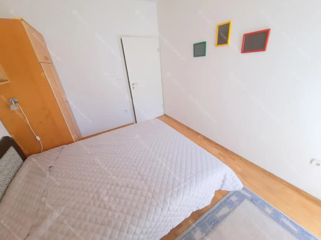 Kiadó albérlet 295000 Ft/hó áron: Budapest, IX. kerület  Balázs Béla utca. Mérete: 60 nm, 3 szobás | Alberlet.hu - 6697330