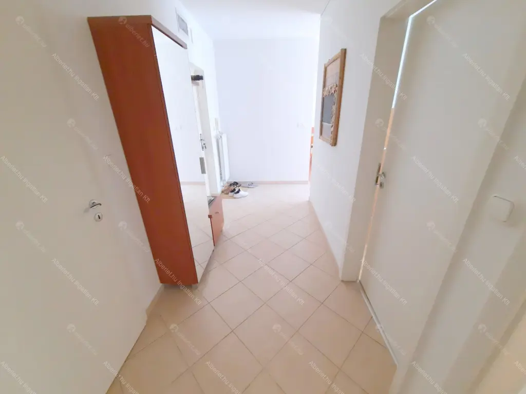 Kiadó albérlet 295000 Ft/hó áron: Budapest, IX. kerület  Balázs Béla utca. Mérete: 60 nm, 3 szobás | Alberlet.hu - 6697332