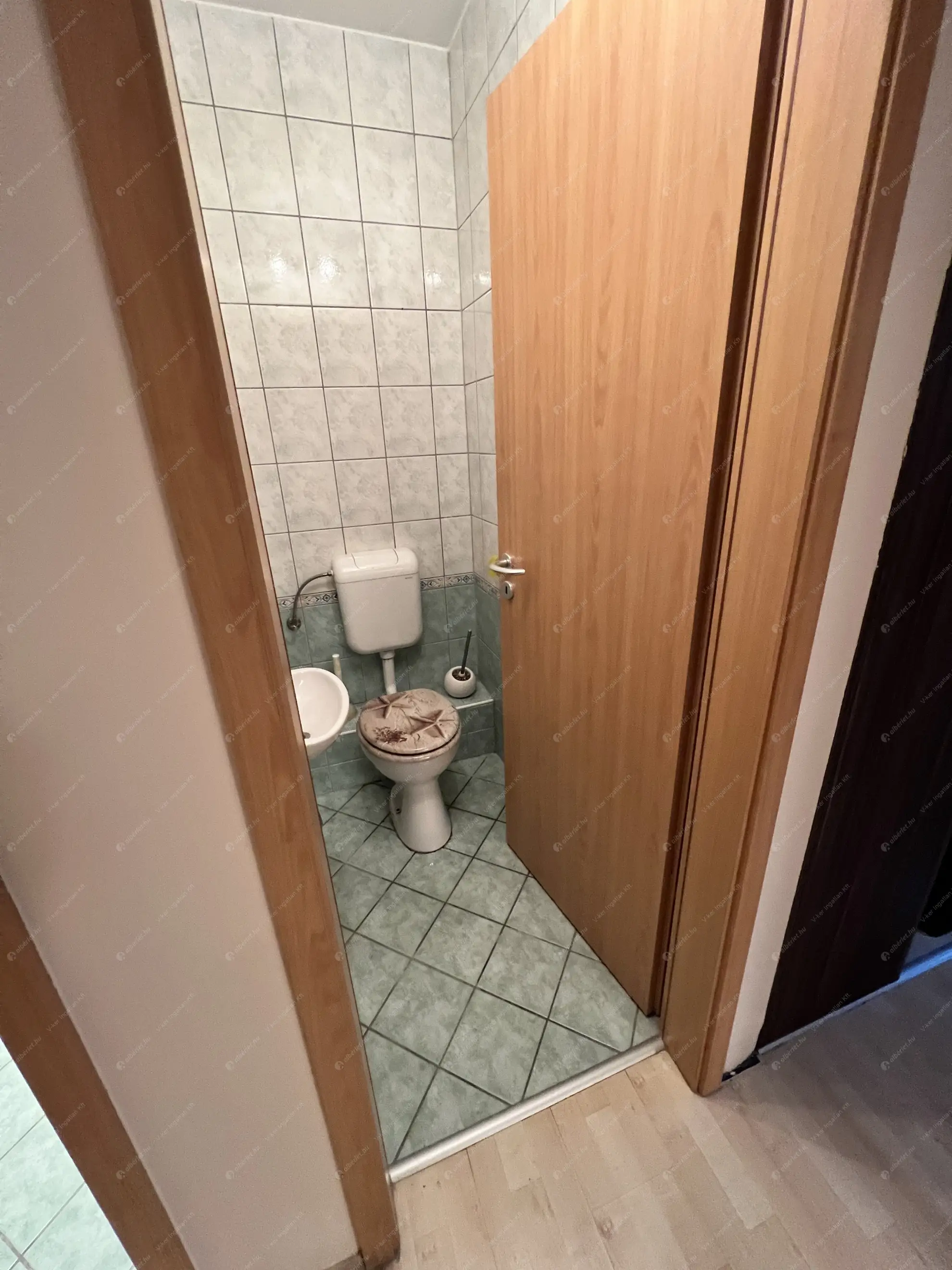 Kiadó albérlet 325000 Ft/hó áron: Budapest, IX. kerület  Balázs Béla utca. Mérete: 65 nm, 3 szobás | Alberlet.hu - 6636838