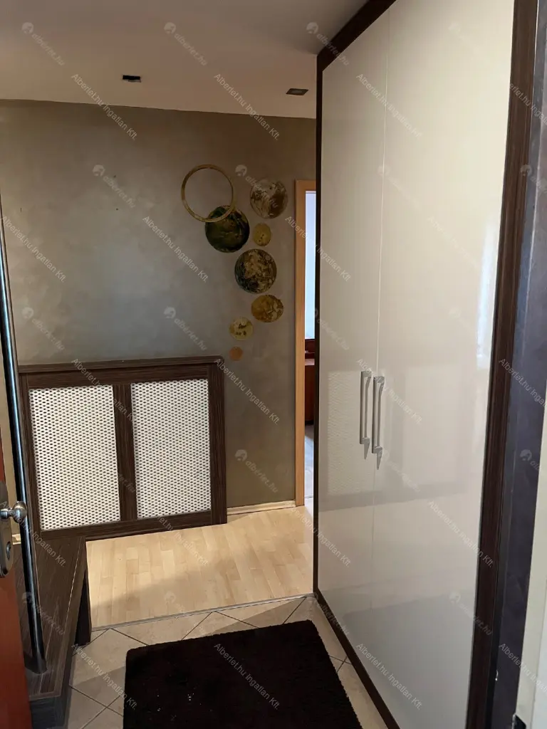 Kiadó albérlet 320000 Ft/hó áron: Budapest, IX. kerület  Balázs Béla utca. Mérete: 65 nm, 3 szobás | Alberlet.hu - 6648602