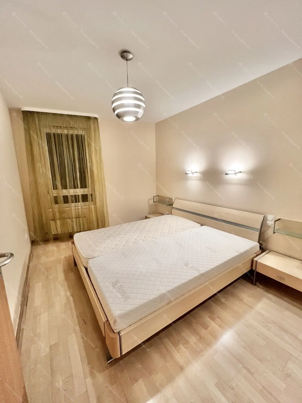 Kiadó albérlet 325000 Ft/hó áron: Budapest, IX. kerület  Balázs Béla utca. Mérete: 65 nm, 3 szobás | Alberlet.hu - 6650188