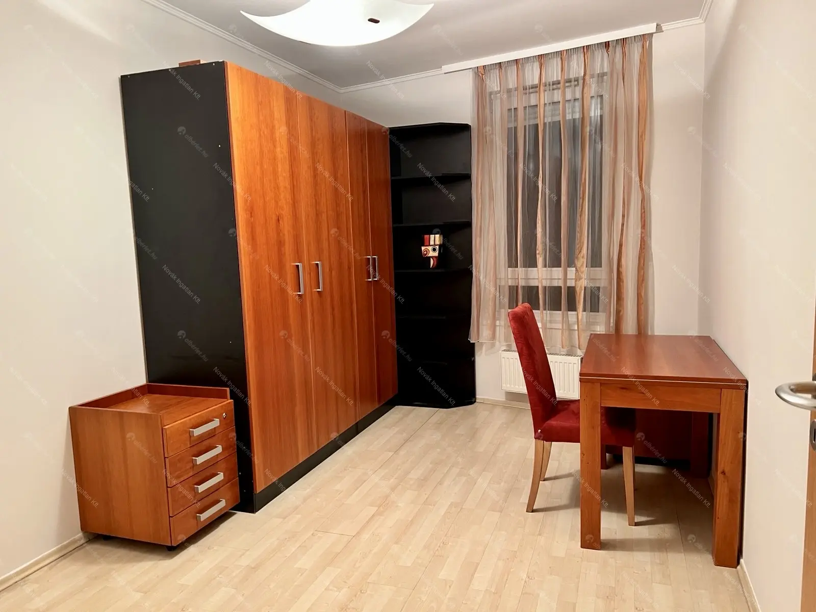 Kiadó albérlet 325000 Ft/hó áron: Budapest, IX. kerület  Balázs Béla utca. Mérete: 65 nm, 3 szobás | Alberlet.hu - 6650189