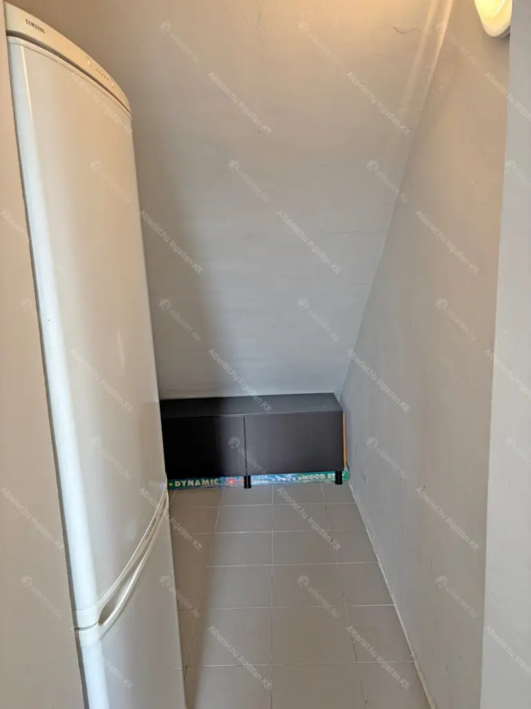 Kiadó albérlet 350000 Ft/hó áron: Budapest, IX. kerület  Balázs Béla utca. Mérete: 65 nm, 2 szobás | Alberlet.hu - 6663876