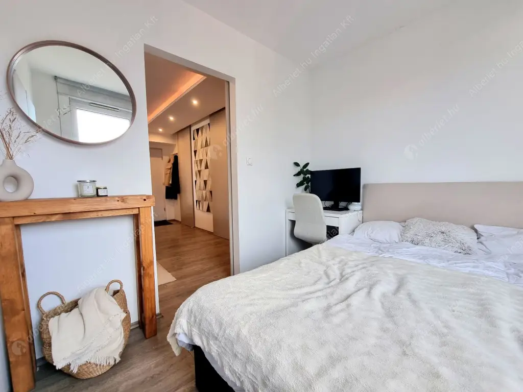 Kiadó albérlet 450000 Ft/hó áron: Budapest, IX. kerület  Balázs Béla utca. Mérete: 66 nm, 3 szobás | Alberlet.hu - 6610819