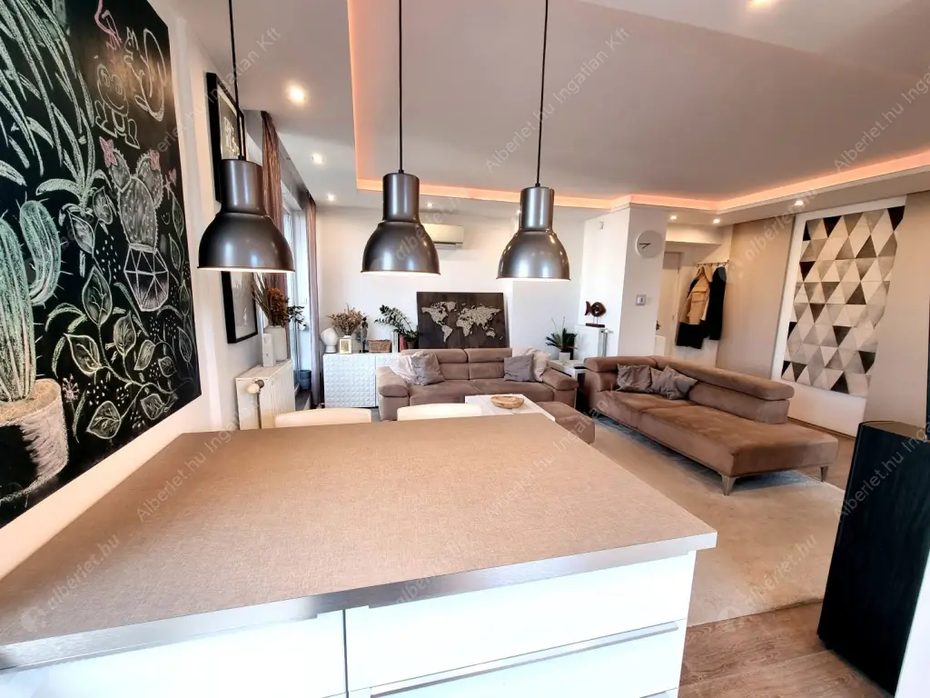 Kiadó albérlet 450000 Ft/hó áron: Budapest, IX. kerület  Balázs Béla utca. Mérete: 66 nm, 3 szobás | Alberlet.hu - 6619003