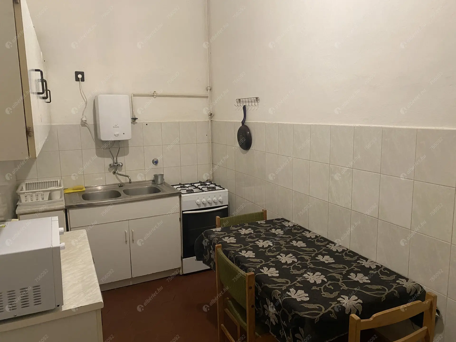 Kiadó albérlet 250000 Ft/hó áron: Budapest, IX. kerület  Balázs Béla utca. Mérete: 73 nm, 3 szobás | Alberlet.hu - 6377515