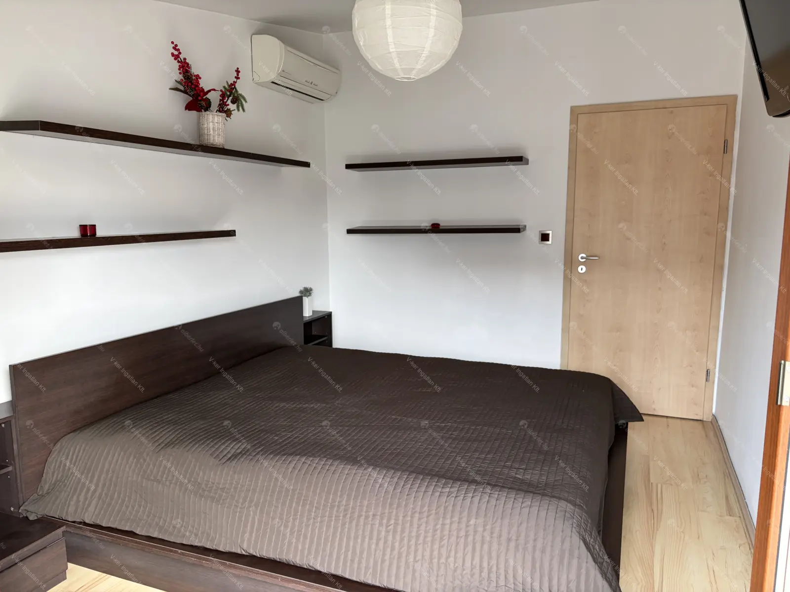 Kiadó albérlet 400000 Ft/hó áron: Budapest, IX. kerület  Balázs Béla utca. Mérete: 83 nm, 2 szobás | Alberlet.hu - 6655435