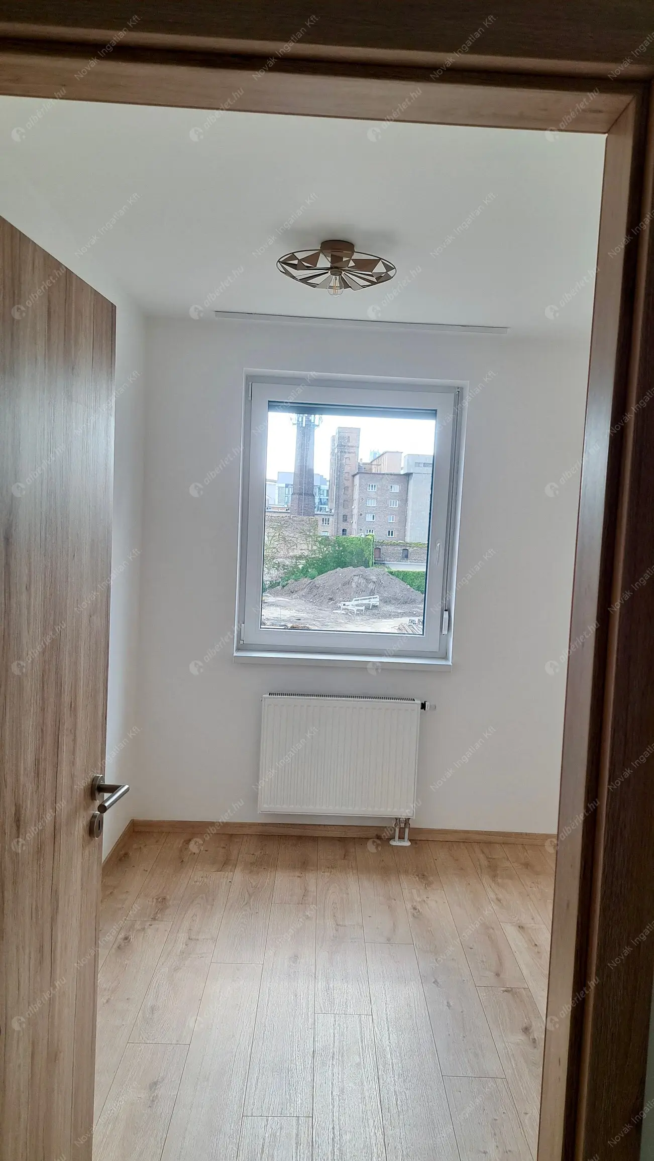 Kiadó albérlet 270000 Ft/hó áron: Budapest, IX. kerület  Bárd utca. Mérete: 46 nm, 1 szobás | Alberlet.hu - 6624484