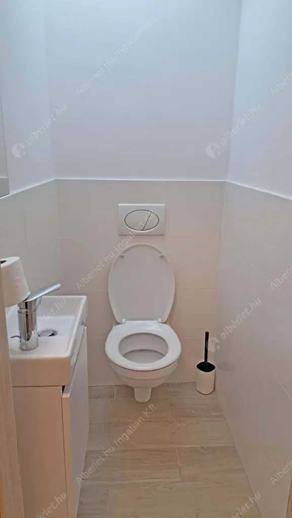 Kiadó albérlet 250000 Ft/hó áron: Budapest, IX. kerület  Bárd utca. Mérete: 46 nm, 1 szobás | Alberlet.hu - 6637853