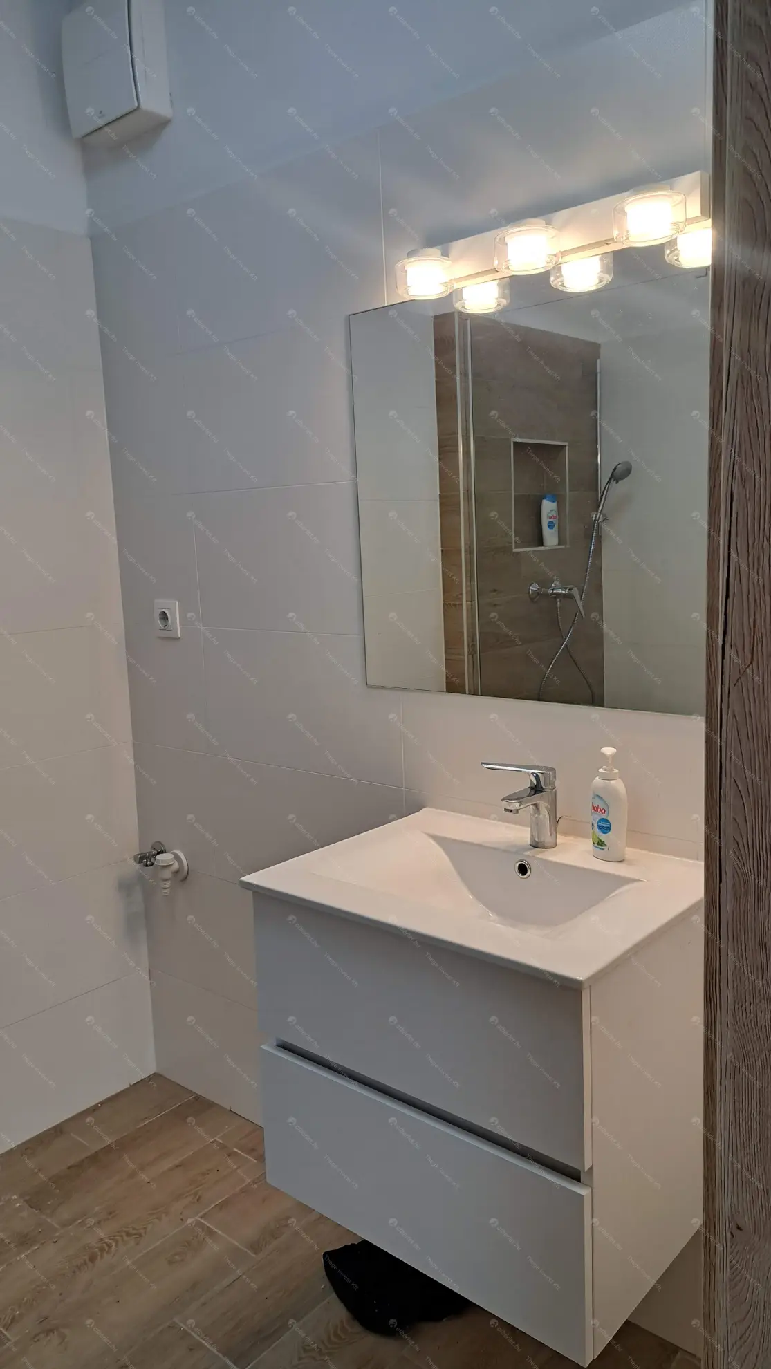 Kiadó albérlet 270000 Ft/hó áron: Budapest, IX. kerület  Bárd utca. Mérete: 47 nm, 2 szobás | Alberlet.hu - 6631608