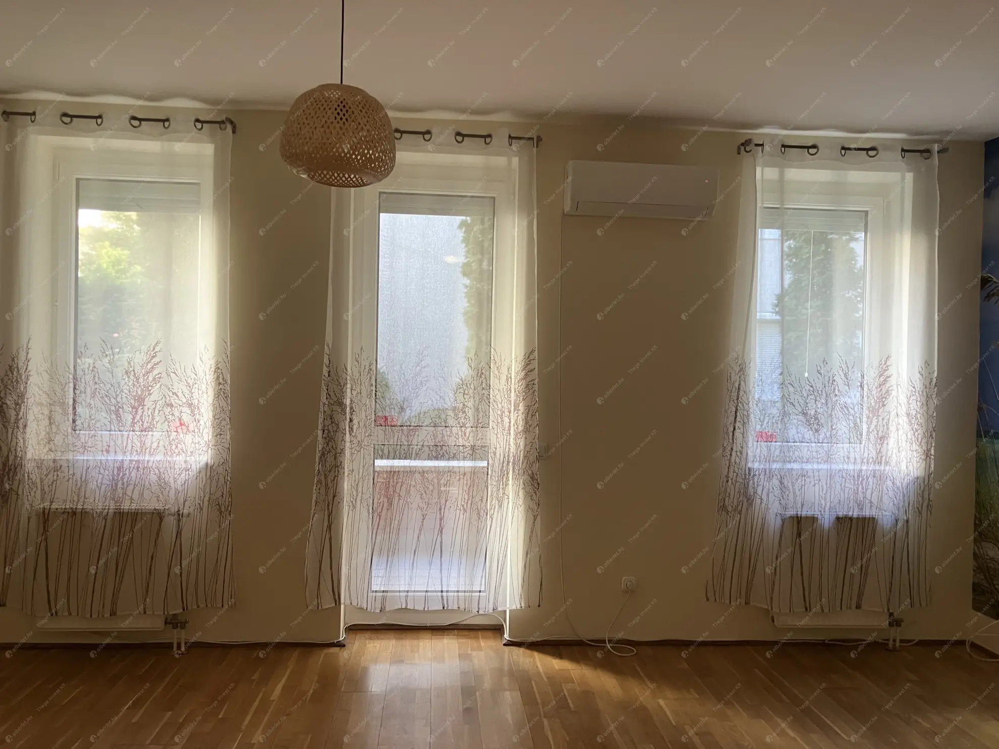 Kiadó albérlet 200000 Ft/hó áron: Budapest, IX. kerület  Berzenczey utca. Mérete: 35 nm, 1 szobás | Alberlet.hu - 6556294