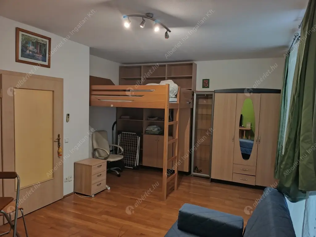 Kiadó albérlet 230000 Ft/hó áron: Budapest, IX. kerület  Berzenczey utca. Mérete: 35 nm, 1 szobás | Alberlet.hu - 6617244