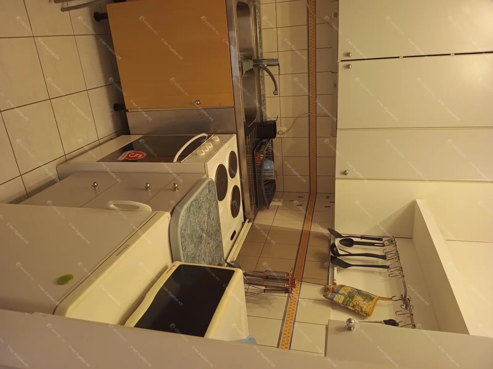 Kiadó albérlet 230000 Ft/hó áron: Budapest, IX. kerület  Berzenczey utca. Mérete: 35 nm, 1 szobás | Alberlet.hu - 6642238