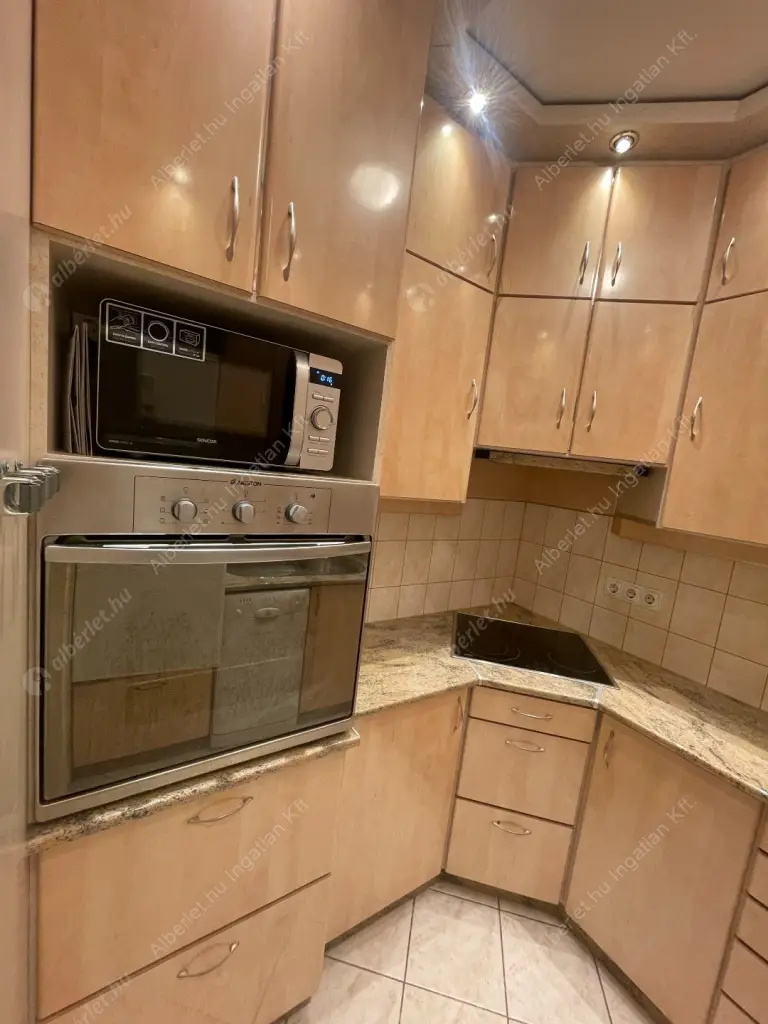 Kiadó albérlet 265000 Ft/hó áron: Budapest, IX. kerület  Bokréta utca. Mérete: 45 nm, 2 szobás | Alberlet.hu - 6572638