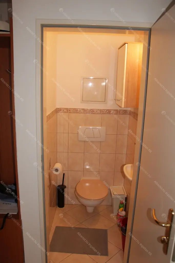 Kiadó albérlet 300000 Ft/hó áron: Budapest, IX. kerület  Bokréta utca. Mérete: 57 nm, 2 szobás | Alberlet.hu - 6682498