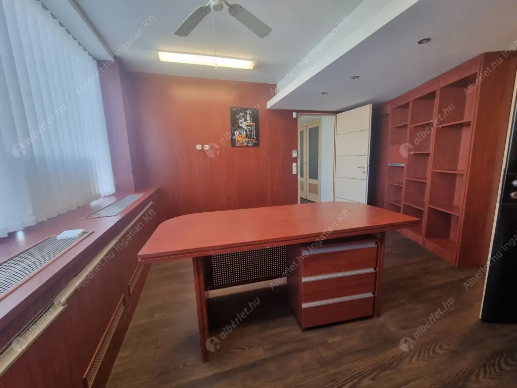 Kiadó albérlet 696000 Ft/hó áron: Budapest, IX. kerület  Boráros tér. Mérete: 107 nm, 4 szobás | Alberlet.hu - 6540366