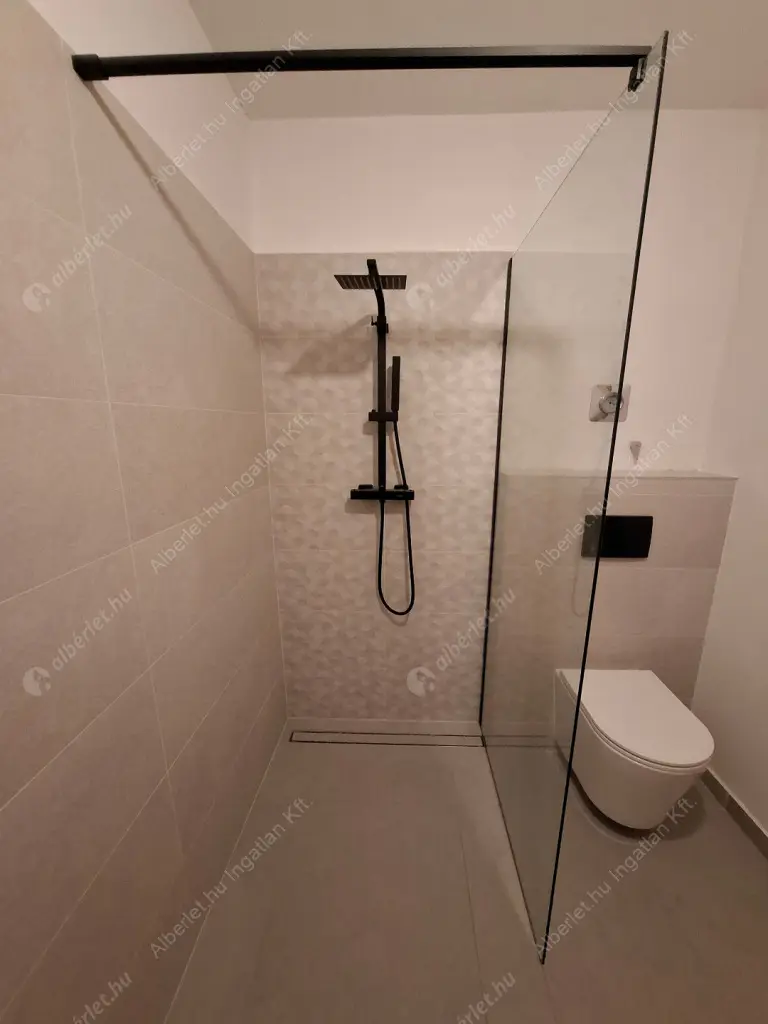 Kiadó albérlet 250000 Ft/hó áron: Budapest, IX. kerület  Boráros tér. Mérete: 40 nm, 1 szobás | Alberlet.hu - 6634317