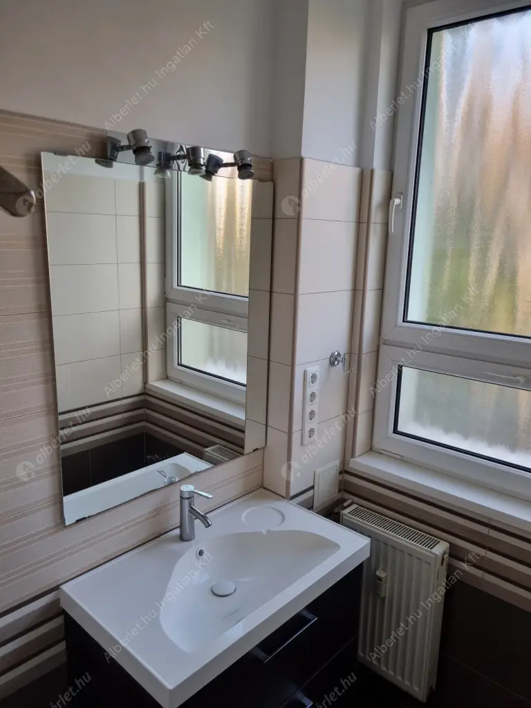 Kiadó albérlet 230000 Ft/hó áron: Budapest, IX. kerület  Börzsöny utca. Mérete: 55 nm, 2 szobás | Alberlet.hu - 6603250