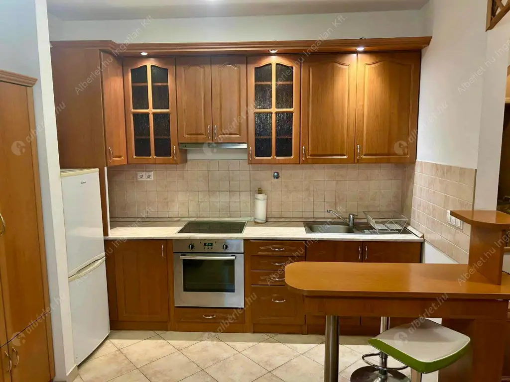 Kiadó albérlet 250000 Ft/hó áron: Budapest, IX. kerület  Dandár utca. Mérete: 33 nm, 1 szobás | Alberlet.hu - 6636430