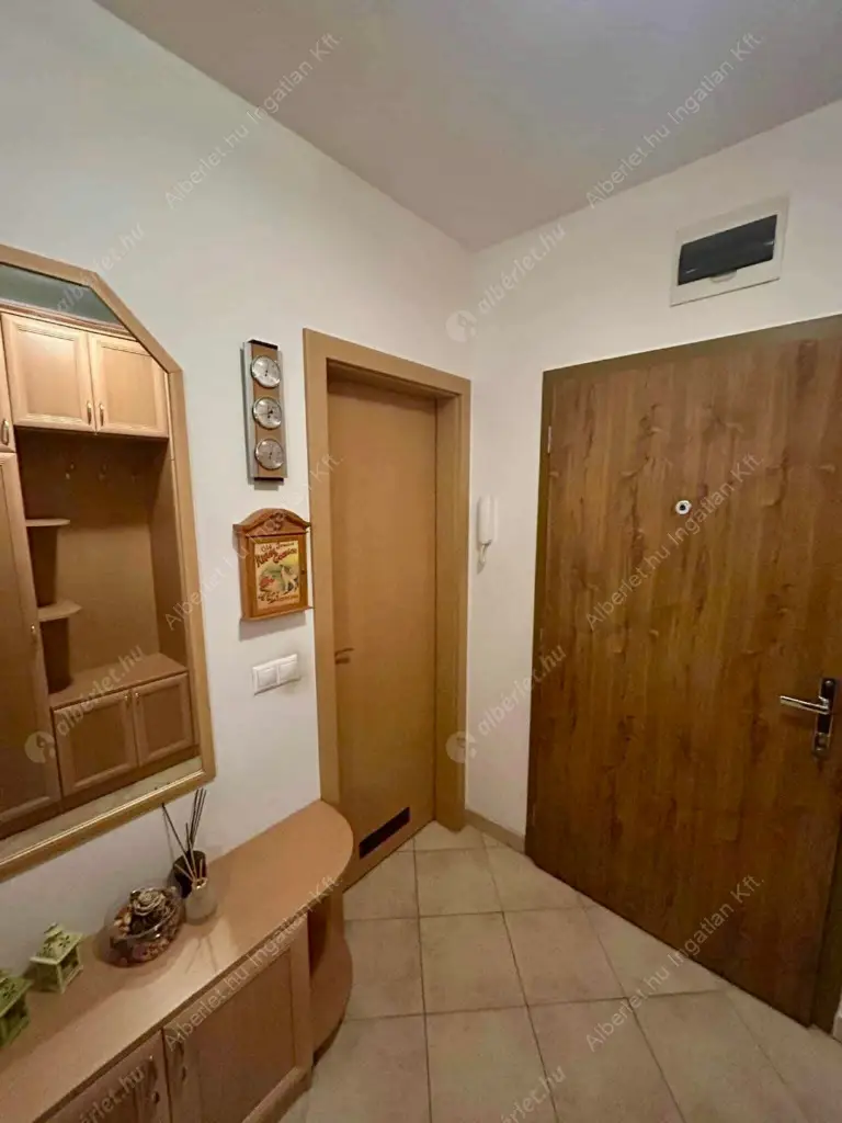 Kiadó albérlet 250000 Ft/hó áron: Budapest, IX. kerület  Dandár utca. Mérete: 33 nm, 1 szobás | Alberlet.hu - 6636438