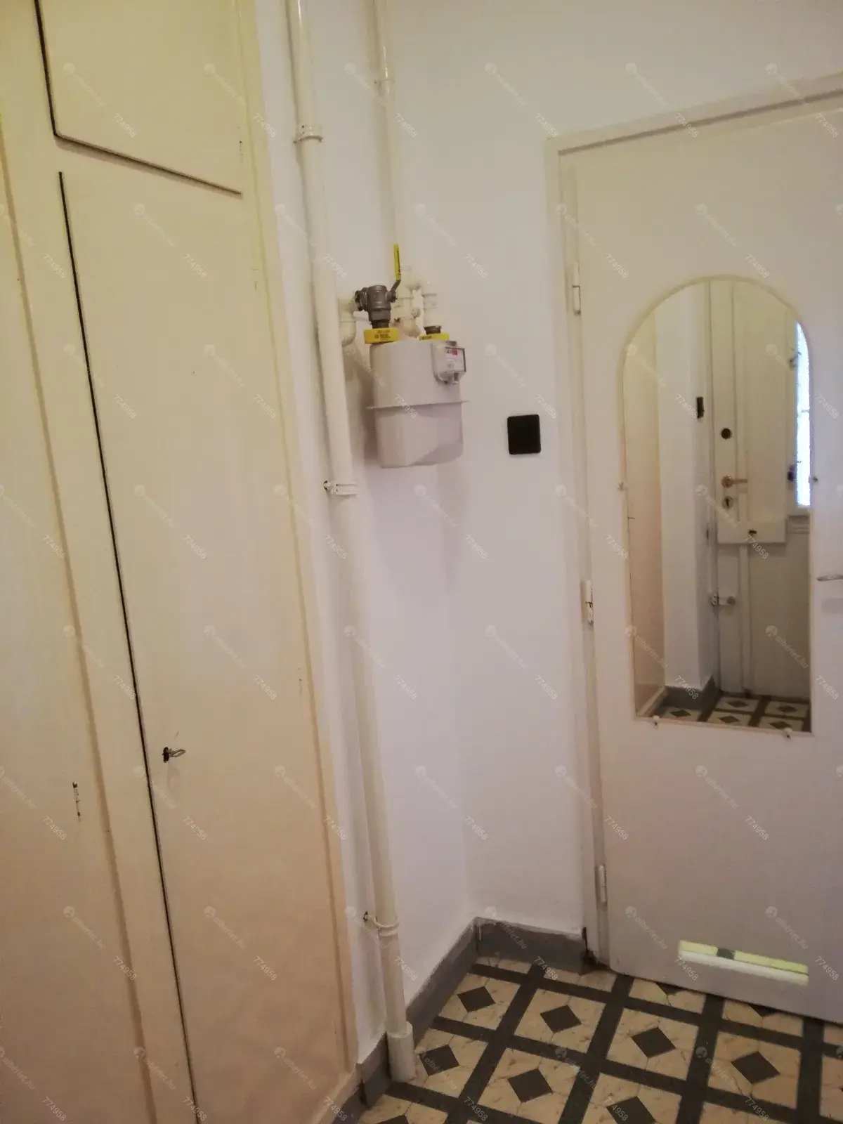 Kiadó albérlet 150000 Ft/hó áron: Budapest, IX. kerület  Dési Huber utca. Mérete: 27 nm, 1 szobás | Alberlet.hu - 6658625