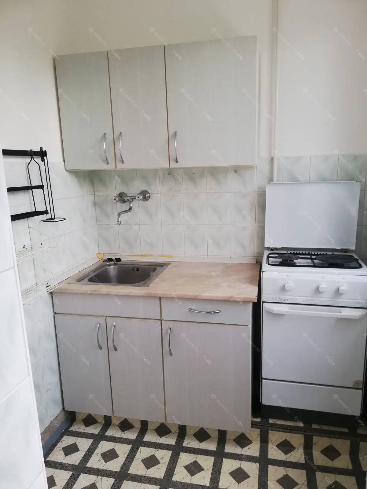 Kiadó albérlet 150000 Ft/hó áron: Budapest, IX. kerület  Dési Huber utca. Mérete: 27 nm, 1 szobás | Alberlet.hu - 6658629