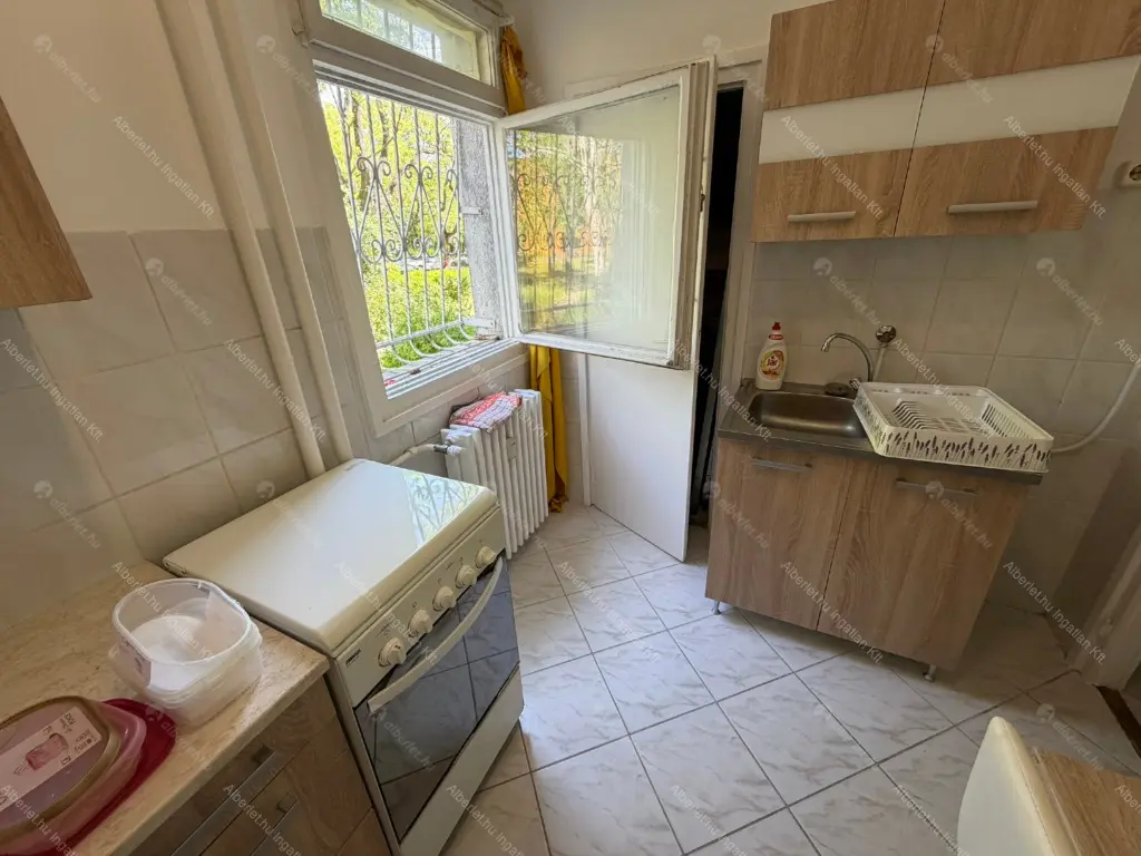 Kiadó albérlet 200000 Ft/hó áron: Budapest, IX. kerület  Dési Huber utca. Mérete: 50 nm, 2 szobás | Alberlet.hu - 6703604