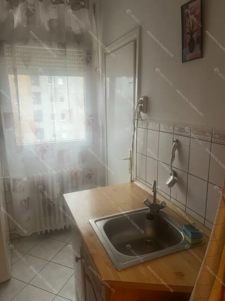 Kiadó albérlet 200000 Ft/hó áron: Budapest, IX. kerület  Dési Huber utca. Mérete: 52 nm, 2 szobás | Alberlet.hu - 6673064