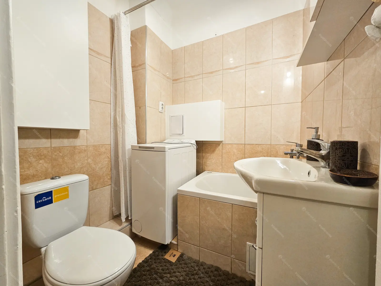 Kiadó albérlet 180000 Ft/hó áron: Budapest, IX. kerület  Ecseri út. Mérete: 27 nm, 1 szobás | Alberlet.hu - 6659245