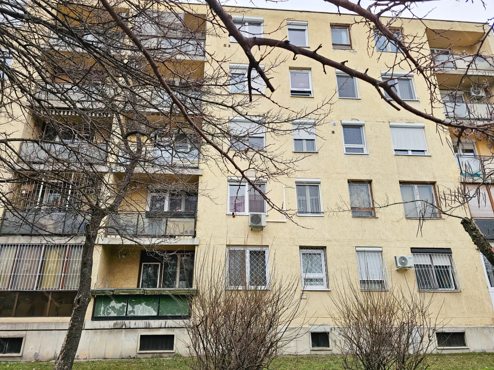 Kiadó albérlet 180000 Ft/hó áron: Budapest, IX. kerület  Ecseri út. Mérete: 27 nm, 1 szobás | Alberlet.hu - 6659269