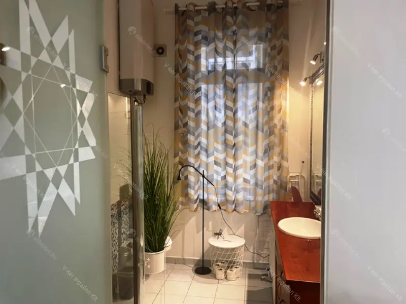 Kiadó albérlet 230000 Ft/hó áron: Budapest, IX. kerület  Erkel utca. Mérete: 34 nm, 1 szobás | Alberlet.hu - 6667961