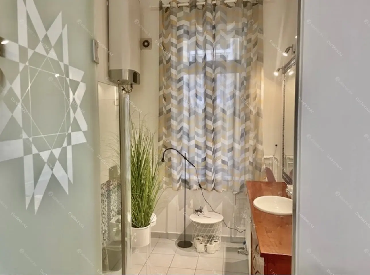 Kiadó albérlet 220000 Ft/hó áron: Budapest, IX. kerület  Erkel utca. Mérete: 34 nm, 1 szobás | Alberlet.hu - 6676305