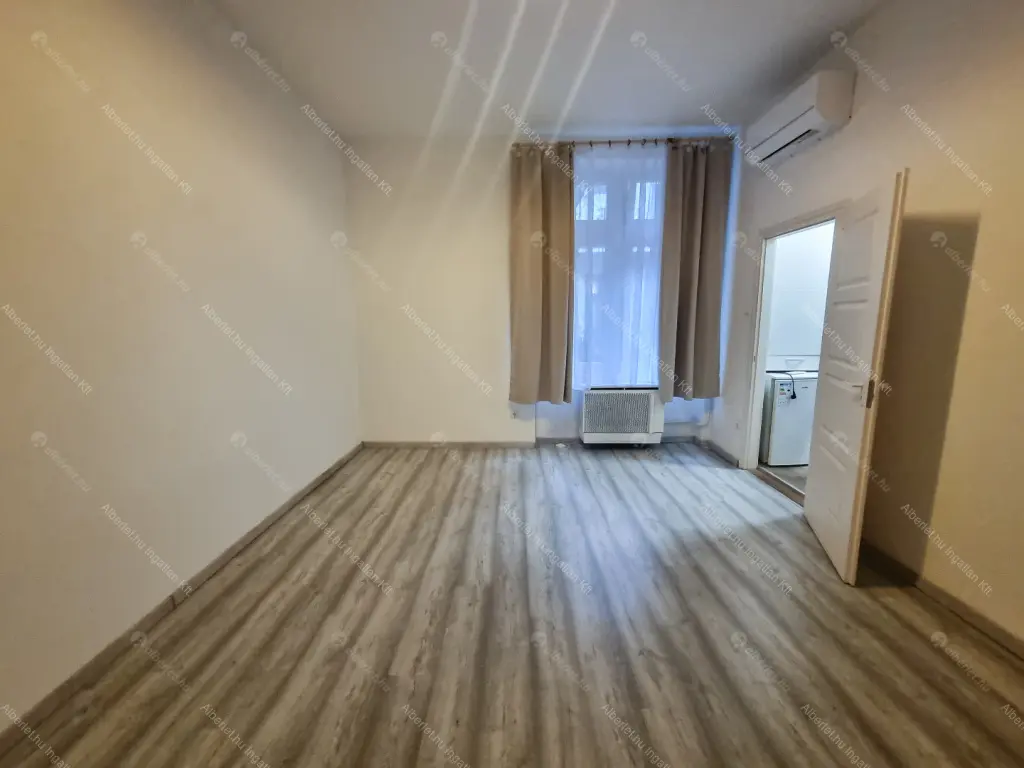 Kiadó albérlet 200000 Ft/hó áron: Budapest, IX. kerület  Ernő utca. Mérete: 30 nm, 1 szobás | Alberlet.hu - 6645020