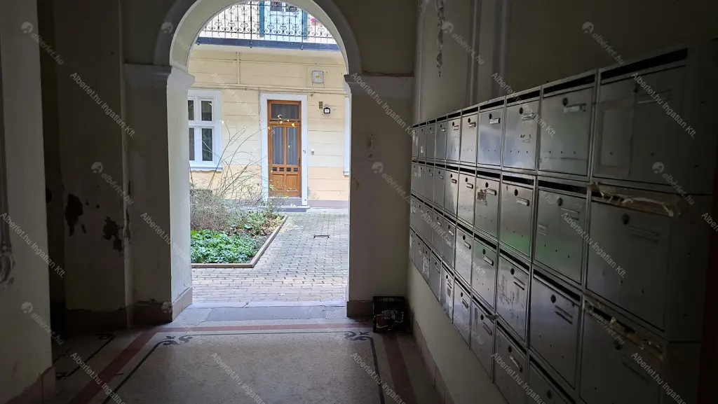 Kiadó albérlet 200000 Ft/hó áron: Budapest, IX. kerület  Ernő utca. Mérete: 30 nm, 1 szobás | Alberlet.hu - 6645032