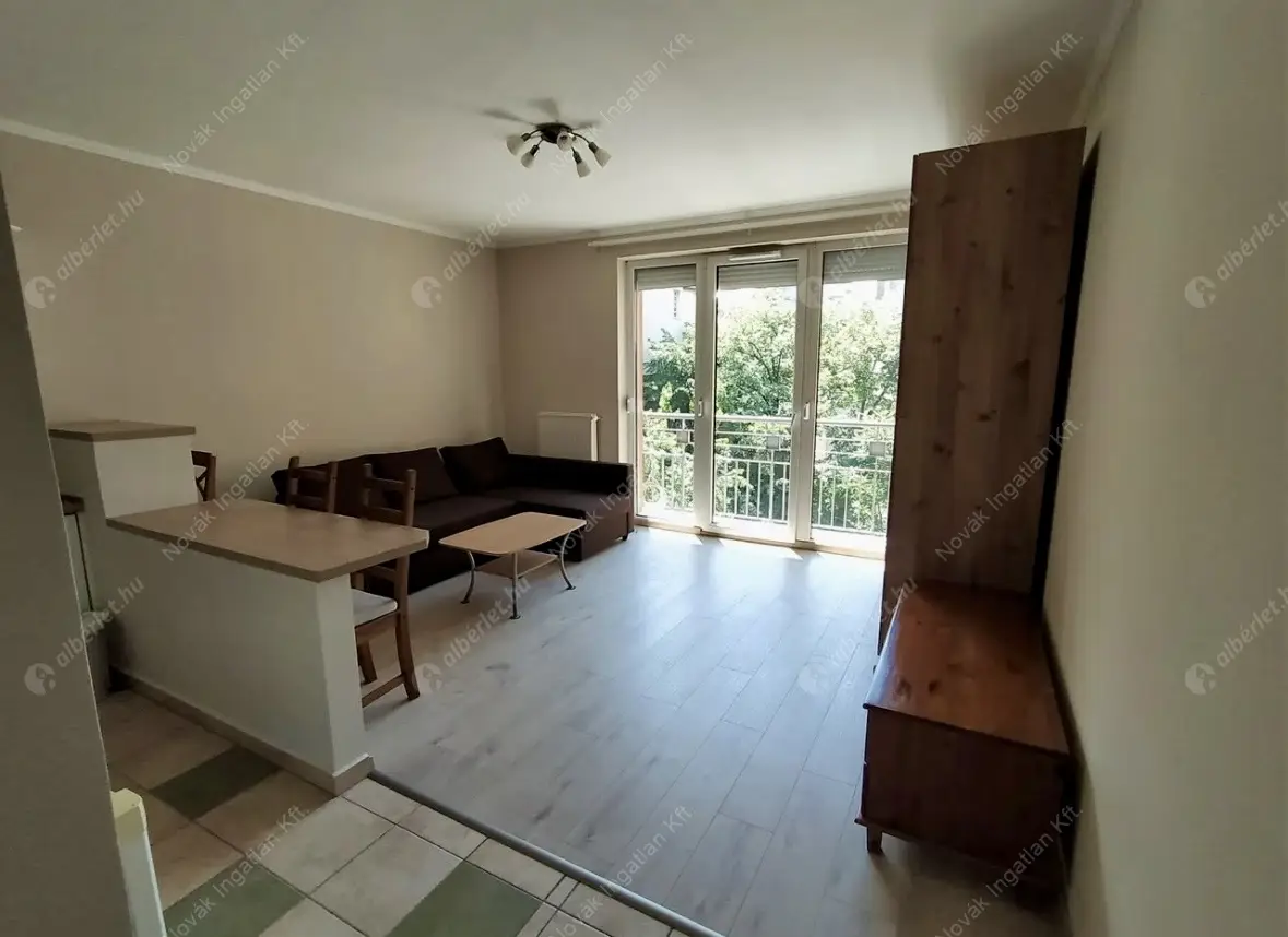Kiadó albérlet 220000 Ft/hó áron: Budapest, IX. kerület  Ernő utca. Mérete: 42 nm, 1 szobás | Alberlet.hu - 6574184