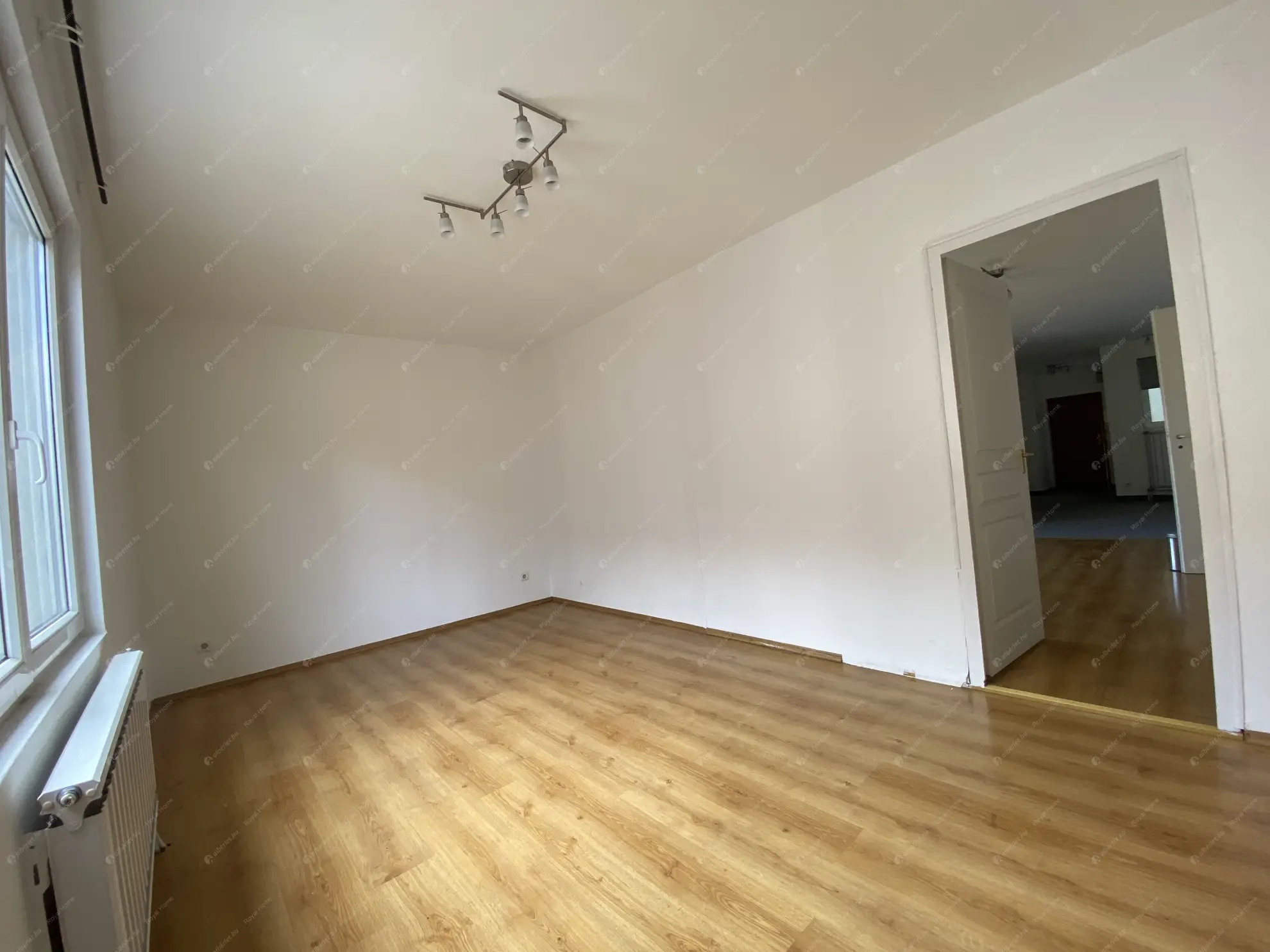 Kiadó albérlet 300000 Ft/hó áron: Budapest, IX. kerület  Ernő utca. Mérete: 88 nm, 3 szobás | Alberlet.hu - 6611903