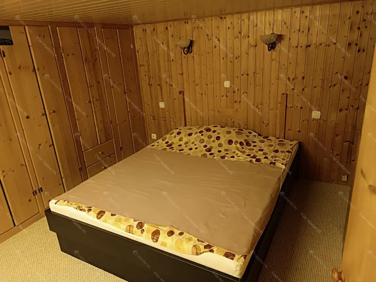 Kiadó albérlet 240000 Ft/hó áron: Budapest, IX. kerület  Ferenc körút. Mérete: 60 nm, 1 szobás | Alberlet.hu - 6643433