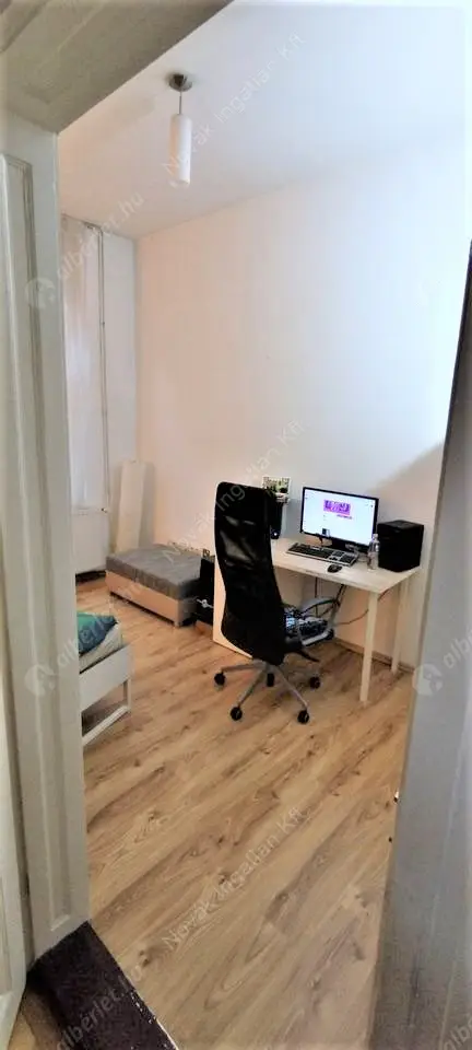 Kiadó albérlet 290000 Ft/hó áron: Budapest, IX. kerület  Ferenc körút. Mérete: 63 nm, 3 szobás | Alberlet.hu - 6426507