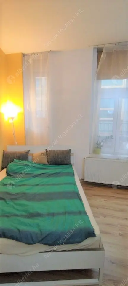 Kiadó albérlet 290000 Ft/hó áron: Budapest, IX. kerület  Ferenc körút. Mérete: 63 nm, 3 szobás | Alberlet.hu - 6426508