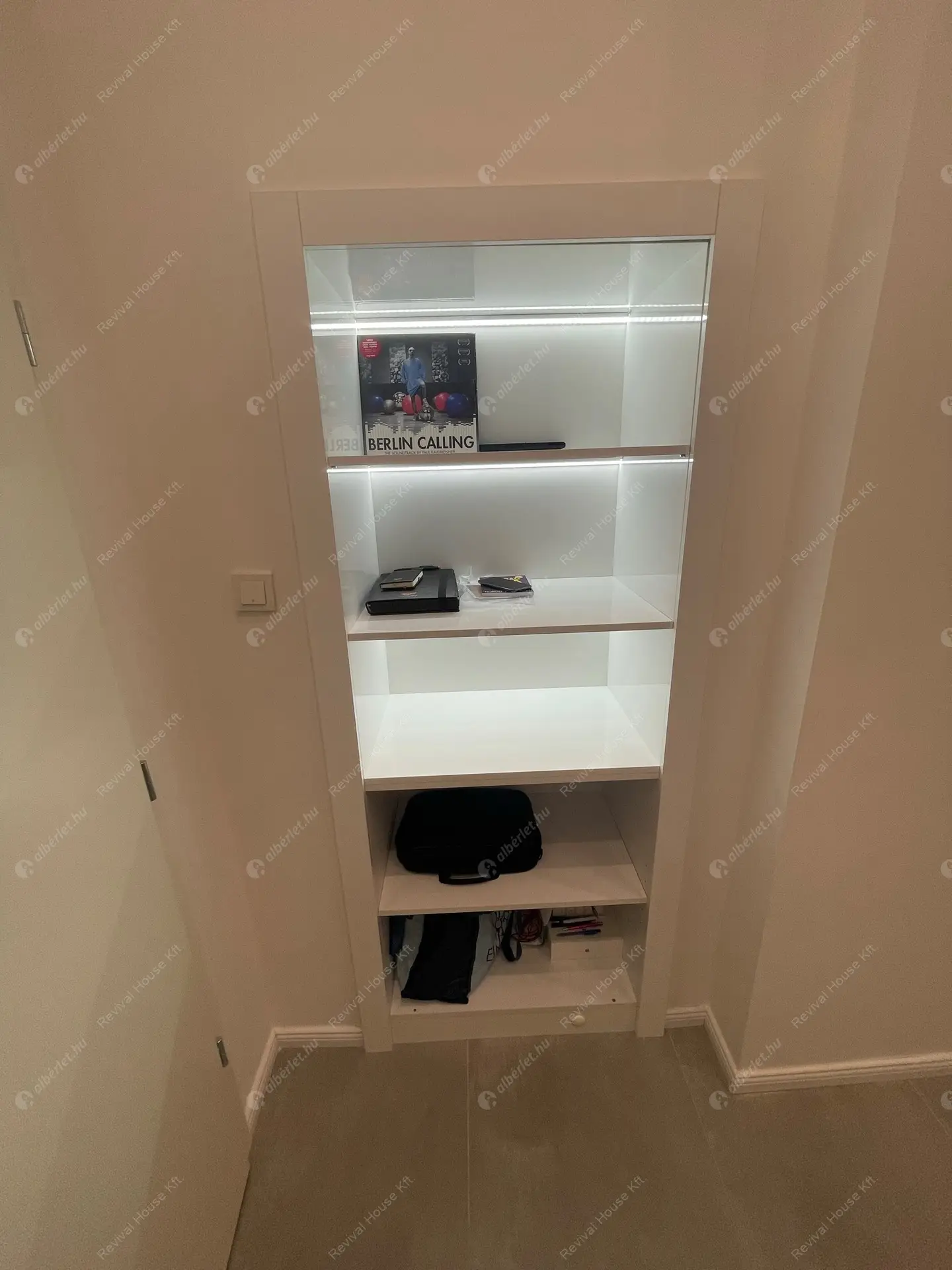 Kiadó albérlet 549000 Ft/hó áron: Budapest, IX. kerület  Ferenc körút. Mérete: 83 nm, 3 szobás | Alberlet.hu - 6376464