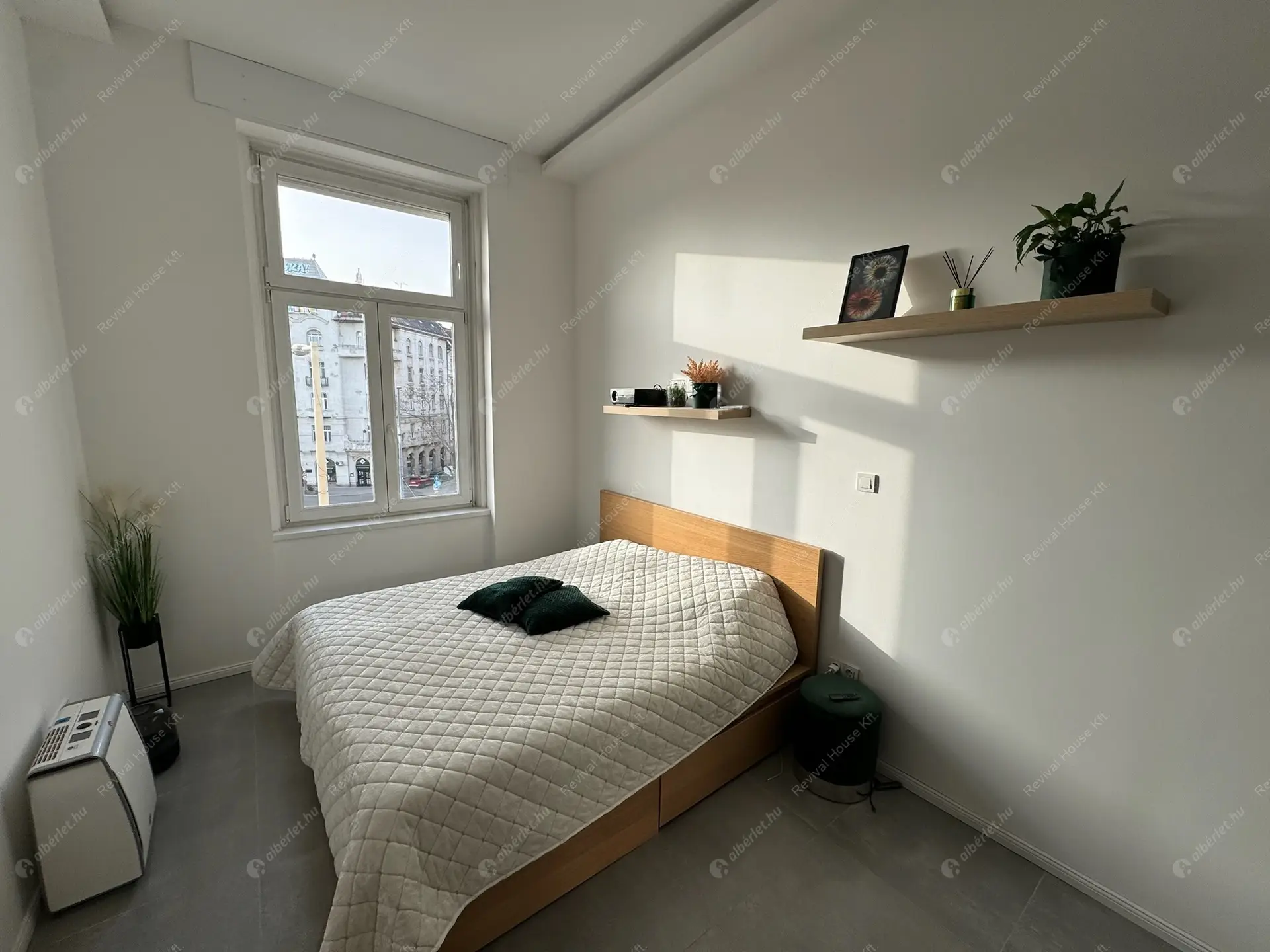 Kiadó albérlet 549000 Ft/hó áron: Budapest, IX. kerület  Ferenc körút. Mérete: 83 nm, 3 szobás | Alberlet.hu - 6376532